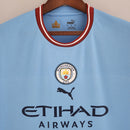 CAMISOLA RETRO DO MANCHESTER CITY 21/22 AZUL