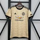 CAMISOLA RETRO DO MANCHESTER UNITED 19/20 BEGE