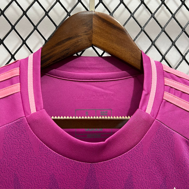 CAMISOLA DA SELEÇÃO DA ALEMANHA 25/26 ROSA