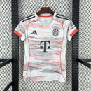 CAMISOLA FEMININA DO BAYERN MUNICH 25/26 MULTICOLOR
