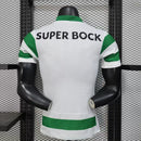 CAMISOLA VERSÃO PLAYER DO SPORTING 25/26 VERDE E BRANCO