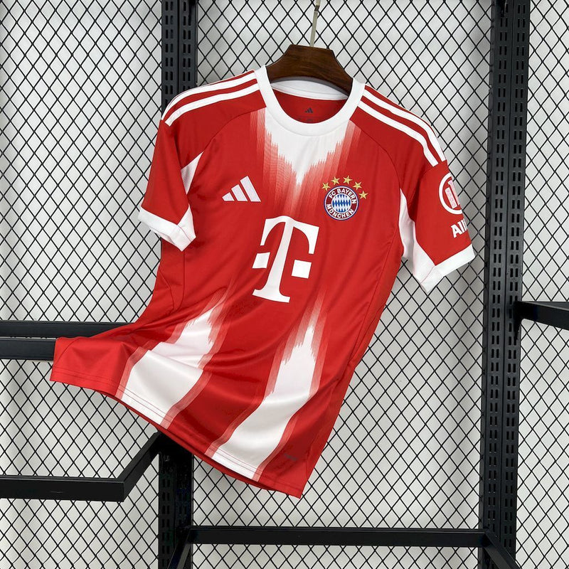CAMISOLA DO BAYERN MUNICH 25/26 VERMELHO
