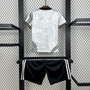 KIT INFANTIL DO REAL MADRID 25/26 BRANCO E PRETO