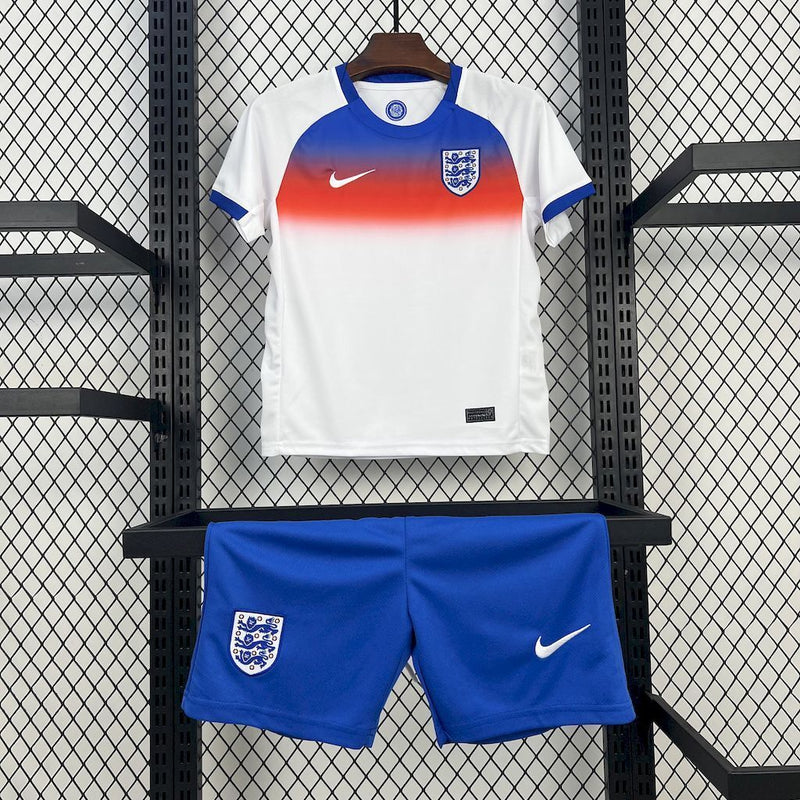 KIT INFANTIL DA INGLATERRA 25/26 BRANCO E AZUL