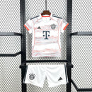 KIT INFANTIL DO BAYERN MUNICH 25/26 MULTICOLOR