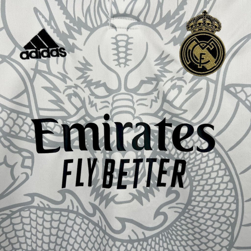 KIT INFANTIL DO REAL MADRID 25/26 BRANCO E PRETO