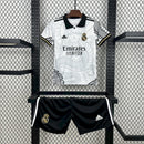 KIT INFANTIL DO REAL MADRID 25/26 BRANCO E PRETO