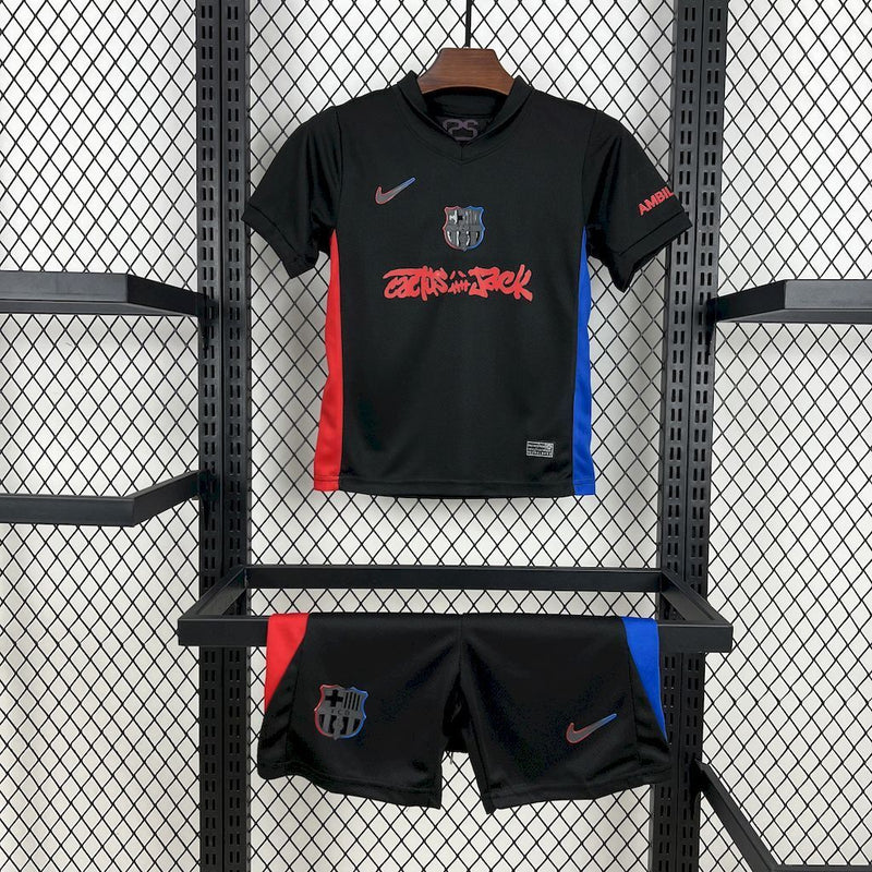 KIT INFANTIL DO BARCELONA 25/26 PRETO
