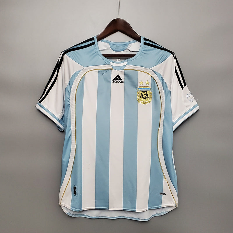 CAMISOLA RETRO DA ARGENTINA 05/06 AZUL E BRANCO