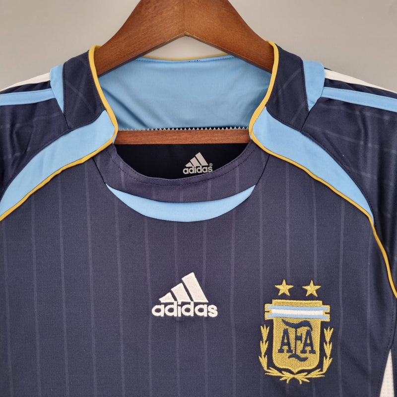 CAMISOLA RETRO DA ARGENTINA 05/06 AZUL